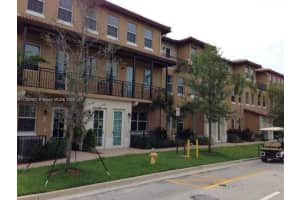920 SW 147th Ave #920, Pembroke Pines, FL 33027, Sold 05/19/23