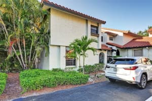 5803 Fox Hollow Dr APT G, Boca Raton, FL 33486, Sold 06/05/23