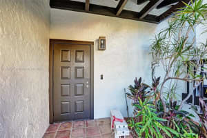 5803 Fox Hollow Dr APT G, Boca Raton, FL 33486, Sold 06/05/23