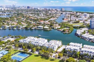 95 N Shore Dr, Miami Beach, FL 33141, Sold 05/24/23