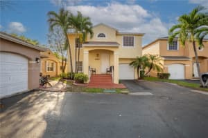 11725 NW 12th St, Pembroke Pines, FL 33026, Sold 09/07/23