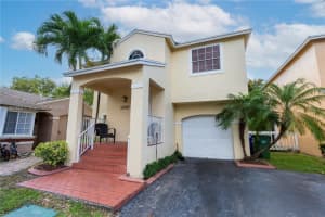 11725 NW 12th St, Pembroke Pines, FL 33026, Sold 09/07/23