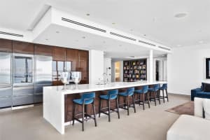 100 South Pointe Dr APT 3303, Miami Beach, FL 33139, Sold 09/01/23