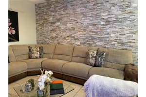 9118 NW 158th St, Miami Lakes, FL 33016, Sold 04/25/23
