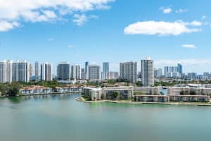 18071 Biscayne Blvd APT 1703, Aventura, FL 33160, Sold 06/21/23