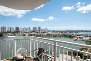 18071 Biscayne Blvd APT 1703, Aventura, FL 33160, Sold 06/21/23