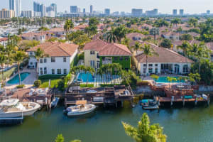 883 Captiva Dr, Hollywood, FL 33019, Sold 05/19/23