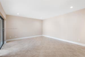 1841 Bayberry Dr, Pembroke Pines, FL 33024, Sold 04/28/23