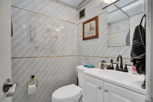 5005 Collins Ave APT 607, Miami Beach, FL 33140, Sold 05/08/23