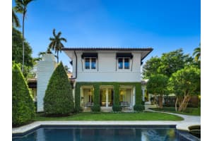 25 Lagorce Cir, Miami Beach, FL 33141, Sold 05/01/23