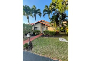 9054 SW 112th Pl, Miami, FL 33176, Sold 04/10/23