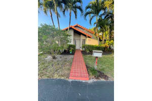 9054 SW 112th Pl, Miami, FL 33176, Sold 04/10/23