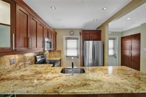 5121 W Oakland Park Blvd #209, Lauderdale Lakes, FL 33313, Sold 11/10/23