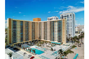 2501 S Ocean Dr APT 605, Hollywood, FL 33019, - MLS#A11354630