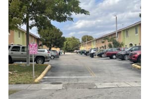 7955 NW 8th St #5d, Miami, FL 33126, Sold 04/14/23