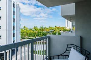 1670 Bay Rd #4f, Miami Beach, FL 33139, Sold 06/02/23