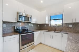 309 NE 194th Ln, Miami, FL 33179, Sold 07/07/23