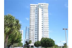 500 Bayview Dr APT 531, Sunny Isles Beach, FL 33160, Sold 12/01/23