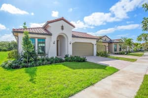 8730 E Baypoint Cir, Pompano Beach, FL 33076, Sold 04/28/23