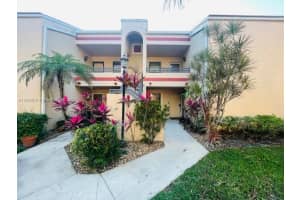 11937 NW 11th St, Pembroke Pines, FL 33026, Sold 07/19/23