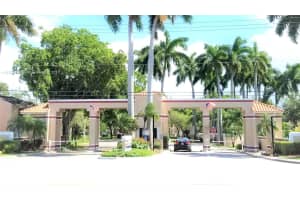 11937 NW 11th St, Pembroke Pines, FL 33026, Sold 07/19/23
