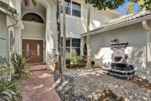 21340 SW 94th Ave, Cutler Bay, FL 33189, Sold 04/26/23