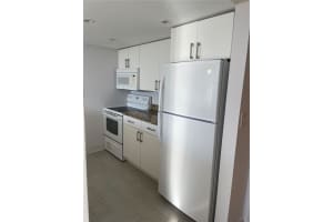 7601 E Treasure Dr APT 1102, North Bay Village, FL 33141, Sold 12/19/23