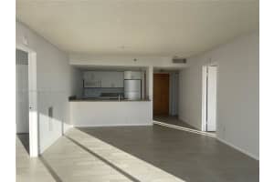 7601 E Treasure Dr APT 1102, North Bay Village, FL 33141, Sold 12/19/23