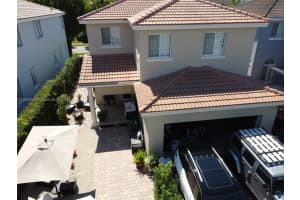 27549 SW 143rd Ct, Homestead, FL 33032, Sold 05/19/23
