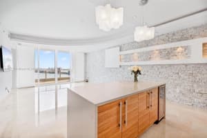 2020 N Bayshore Dr APT 2407, Miami, FL 33137, Sold 06/15/23