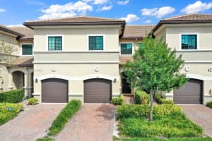 4212 N Dixie Hwy UNIT 36, Oakland Park, FL 33334, Sold 04/28/23