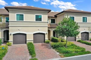 4212 N Dixie Hwy UNIT 36, Oakland Park, FL 33334, Sold 04/28/23