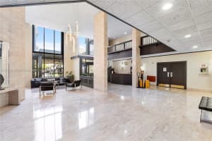 2750 NE 183rd St, Aventura, FL 33160, Sold 04/24/23