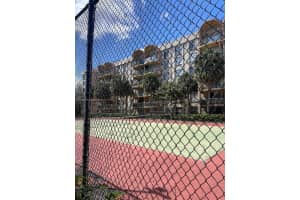 9310 Fontainebleau Blvd APT 301, Miami, FL 33172, Sold 06/16/23