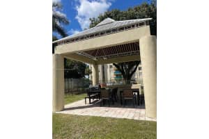 9310 Fontainebleau Blvd APT 301, Miami, FL 33172, Sold 06/16/23