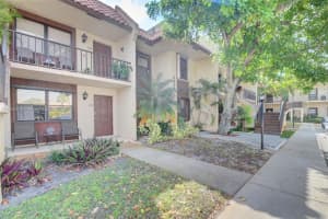 5939 Forest Hill Blvd APT 104, West Palm Beach, FL 33415, Sold 04/18/23