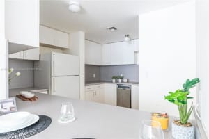 1460 Ocean Dr APT 308, Miami Beach, FL 33139, Sold 04/19/23