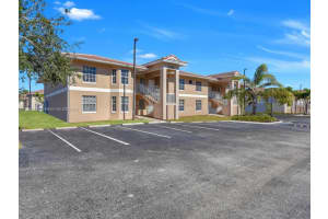 8331 Bernwood Cove Loop APT 1402, Fort Myers, FL 33966, Sold 05/03/23