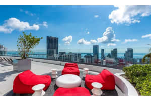 45 SE 9th St, Miami, FL 33131, Sold 05/30/23