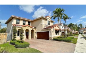 948 NW 104 Ave, Miami, FL 33172, Sold 05/31/23
