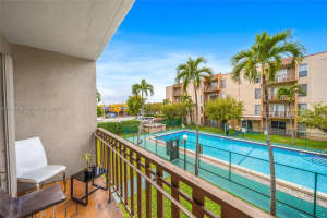 4715 NW 7th St Apt 203-2, Miami, FL 33126, Sold 05/10/23