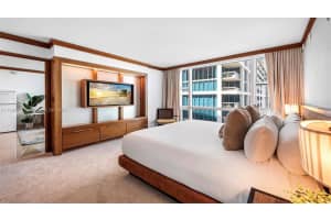 MLS# A11356247, Miami Beach, Florida 33141