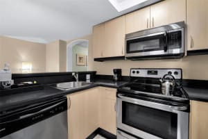 2951 S Bayshore Dr, Miami, FL 33133, Sold 05/09/23