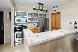 90 Alton Rd APT 2906, Miami Beach, FL 33139, Sold 06/09/23