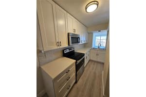 9210 Fontainebleau Blvd #505, Miami, FL 33172, Sold 05/25/23