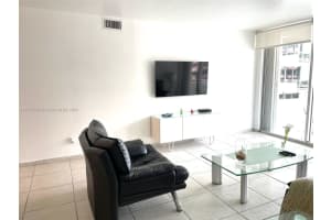 5161 Collins Ave APT 1211, Miami Beach, FL 33140, Sold 08/24/23