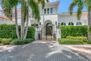644 Hermitage Cir, Palm Beach Gardens, FL 33410, Sold 03/13/23