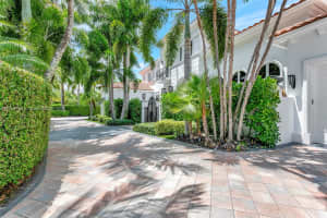 644 Hermitage Cir, Palm Beach Gardens, FL 33410, Sold 03/13/23