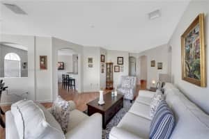 10132 NW 7th St, Miami, FL 33172, Sold 05/12/23