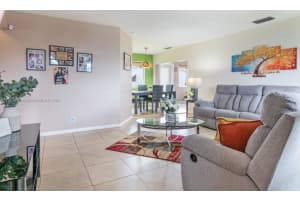3164 Byron Cir #123, Hollywood, FL 33021, Sold 04/27/23